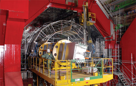 большой адронный коллайдер, не правильно большой андронный коллайдер, БАК, ЦЕРН